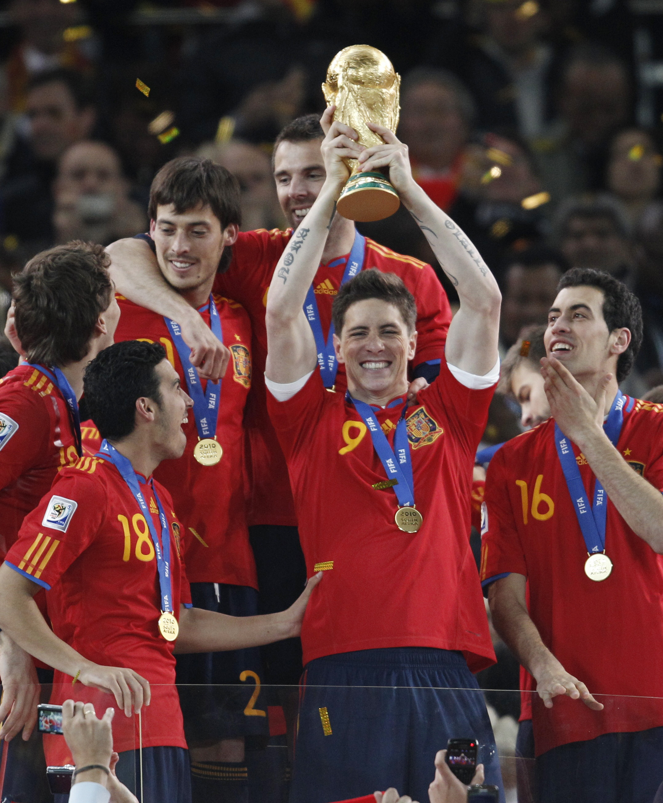 开云足球直播-中国强势日本，托雷斯爆发神勇