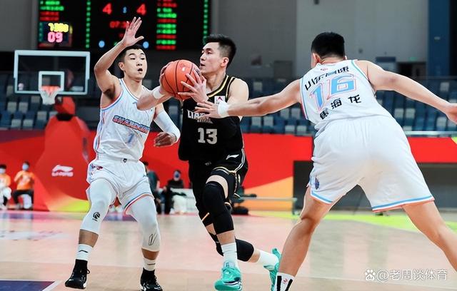 陕西男篮主场胜出，联赛态势看好