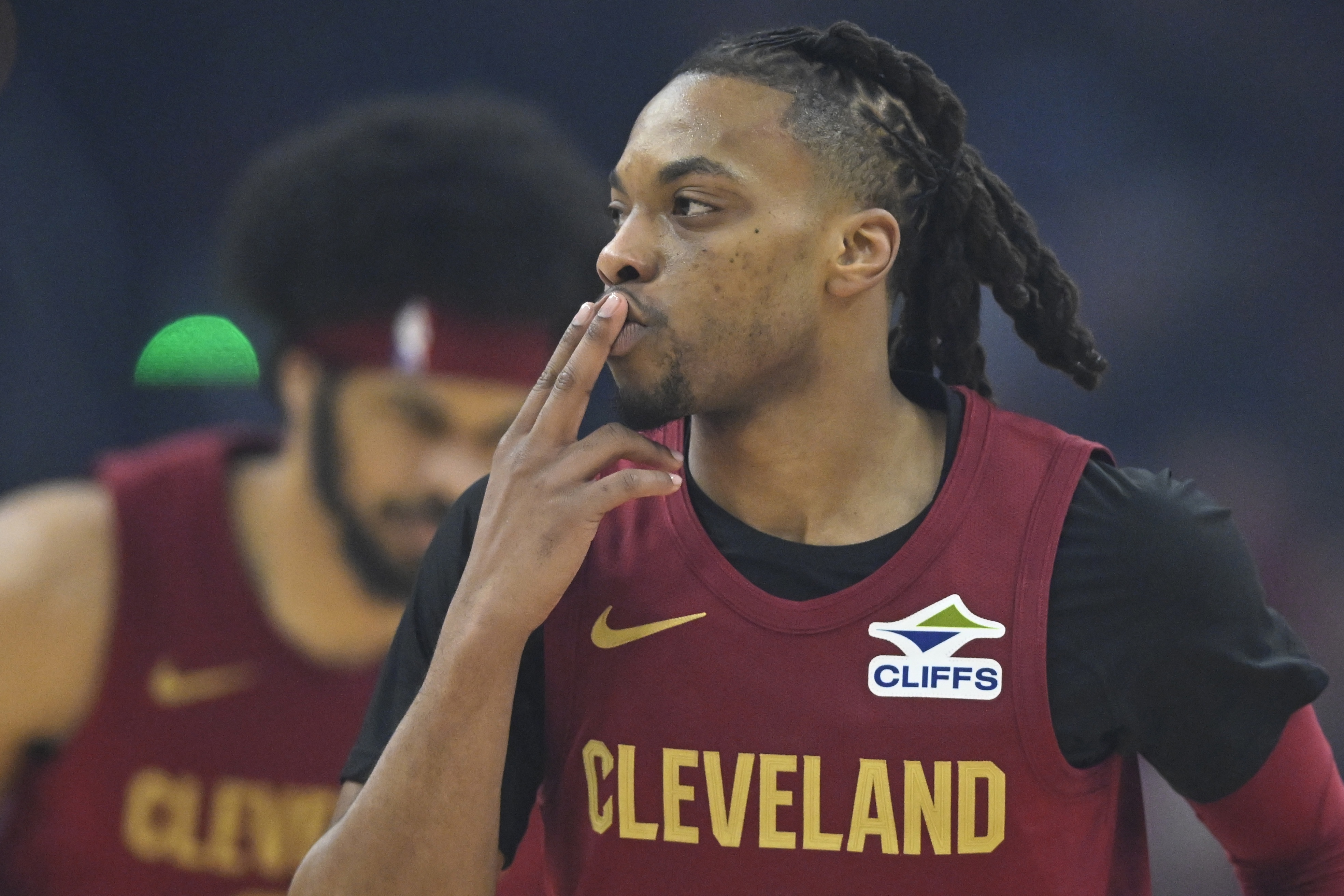 开云体育app-篮网在加时赛中战胜篮球骑士，保持不败的简单介绍