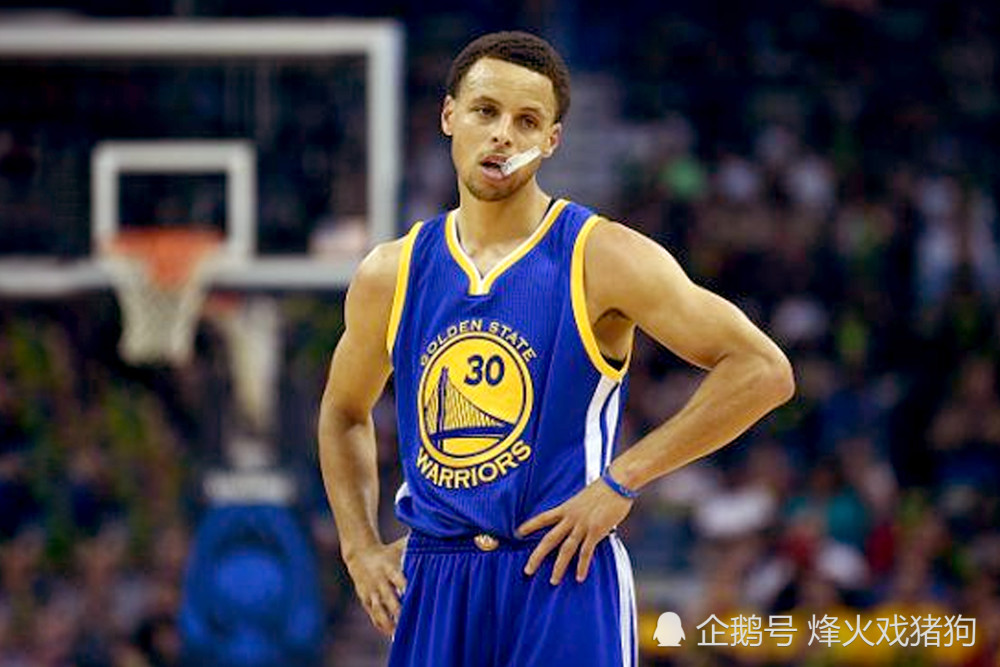 关于莱切斯特城大胜领先优势扩大，进军冠军行列的信息