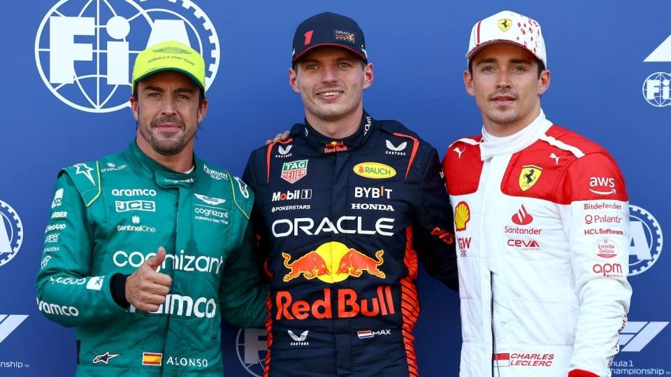 开云平台-关于红牛车队横扫红牛二队，阿隆索惊艳四座的信息