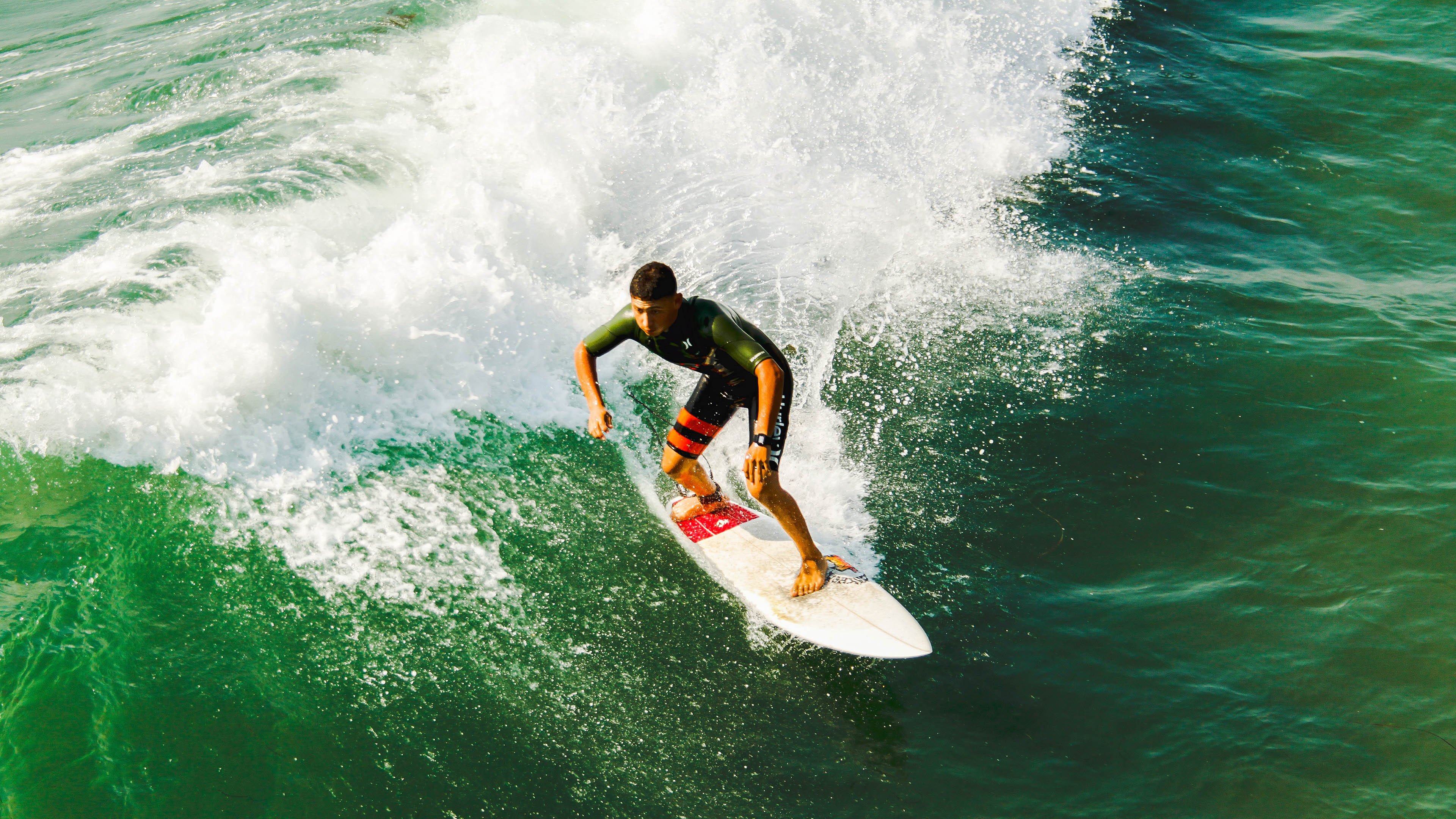 开云体育在线-斯通斯赛后评分拉满的背后，西班牙如何以体系之力全面压制希腊