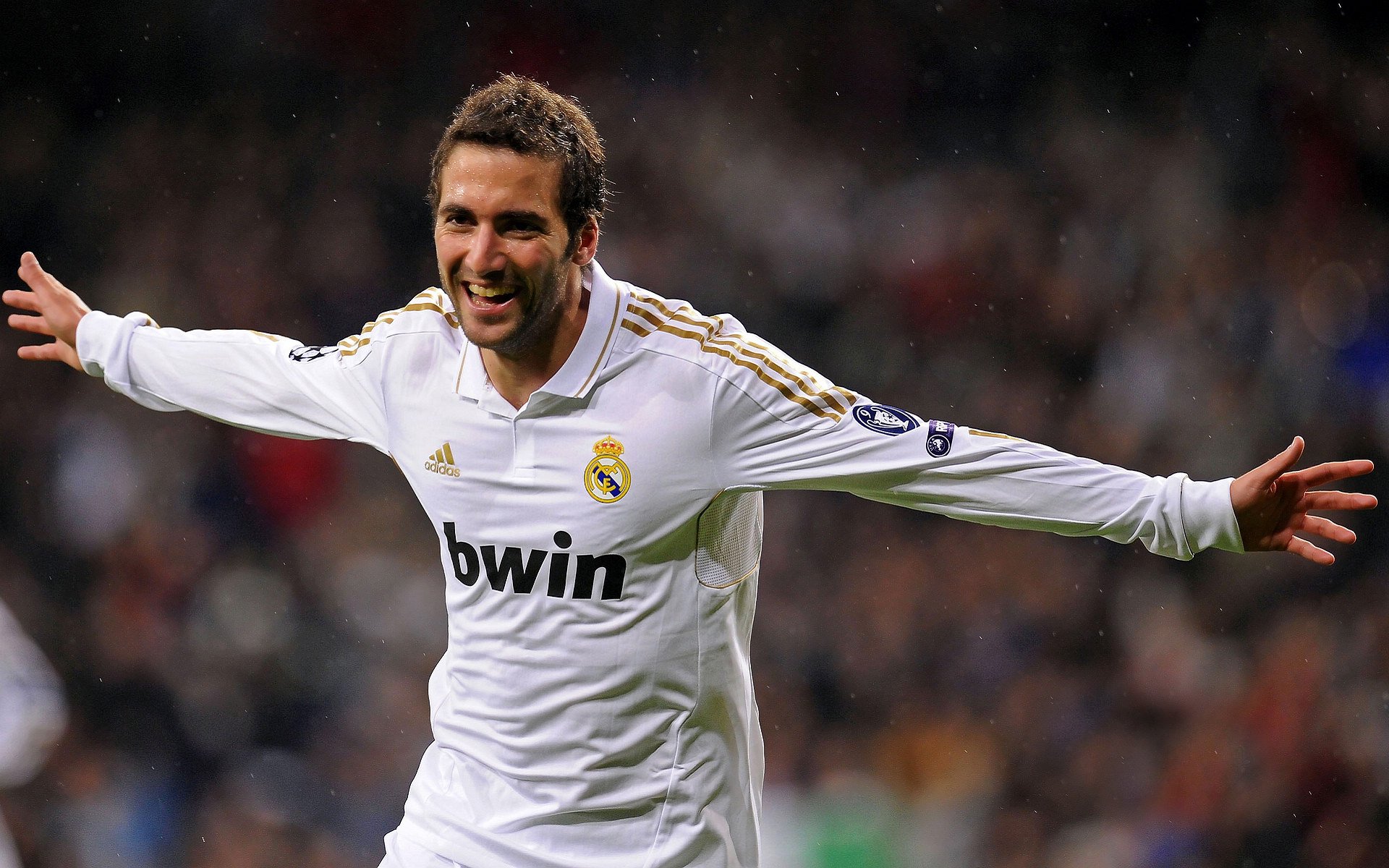 绿茵与引擎的狂想曲，加克波在摩纳哥街道接管胜利，爱尔兰式决胜局哲学